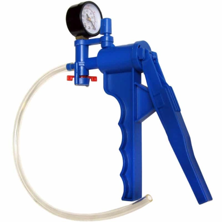 Hand Vacuum Pump with Pressure Gauge*