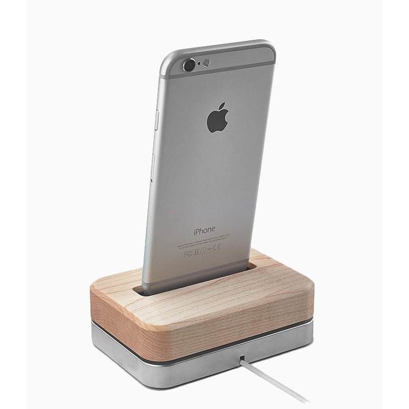 iPhone dock - Image 4